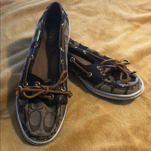 Like new coach loafers